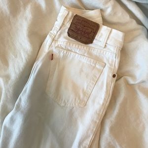 Levi White Jeans